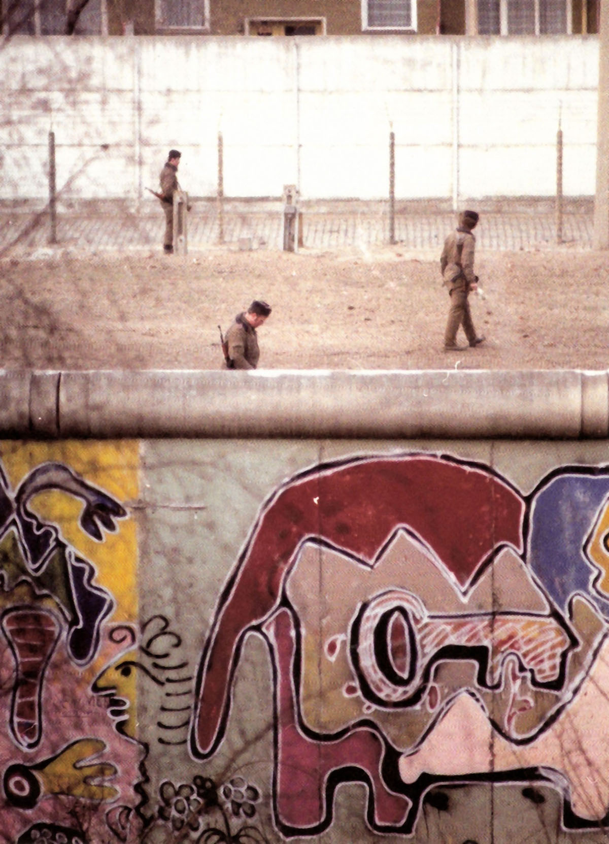 Thierry Noir - Elephant Key-4